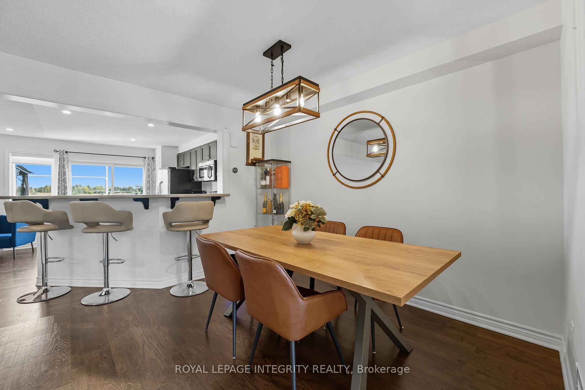 Photo 12 of 347 Willow Aster Circle, Ottawa, Avalon West — HOMEH