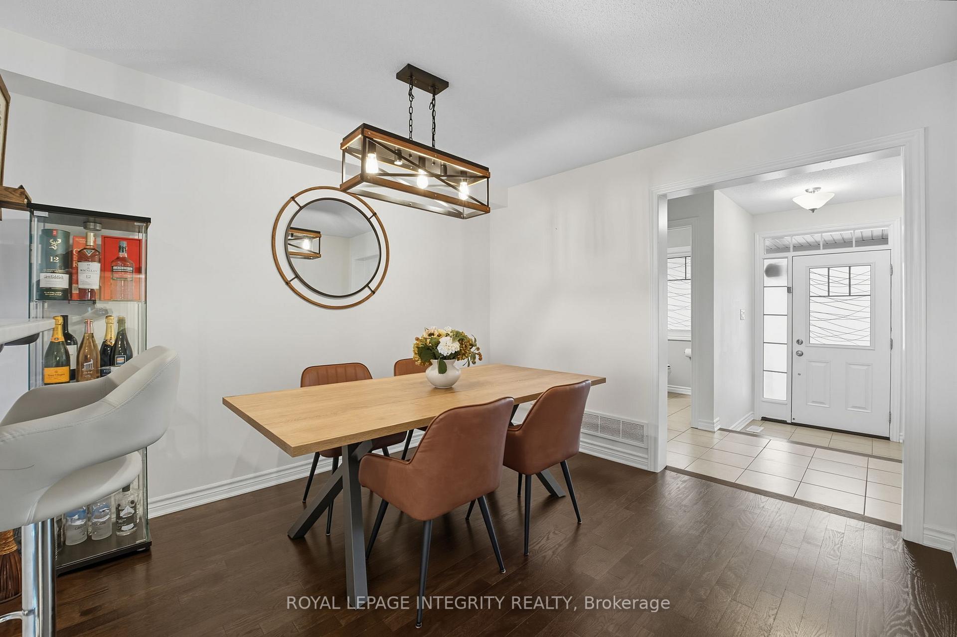 Photo 13 of 347 Willow Aster Circle, Ottawa, Avalon West — HOMEH