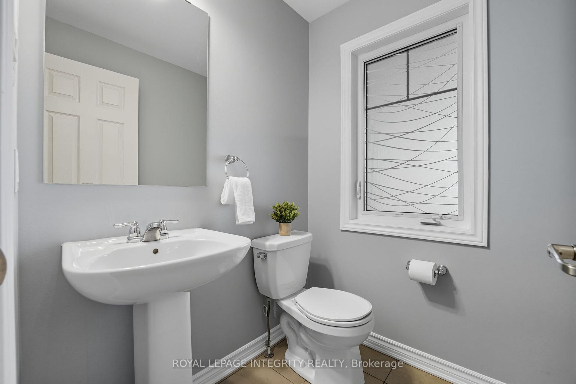 Photo 14 of 347 Willow Aster Circle, Ottawa, Avalon West — HOMEH