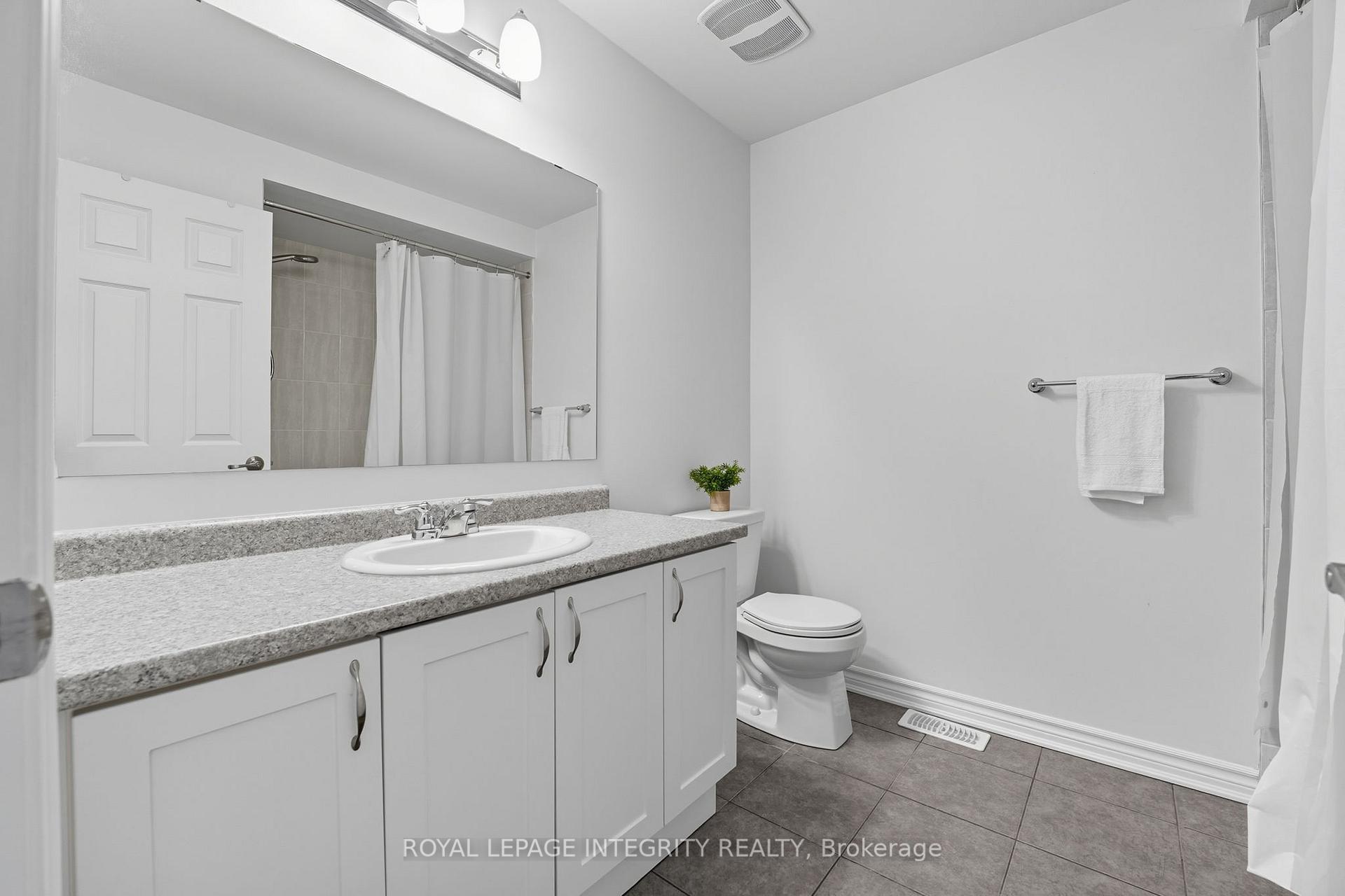 Photo 18 of 347 Willow Aster Circle, Ottawa, Avalon West — HOMEH