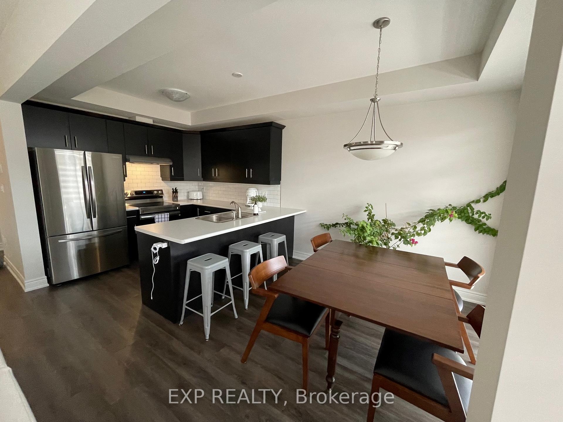 Photo 6 of 30 Lymburner Street, Pelham, Fonthill — HOMEH