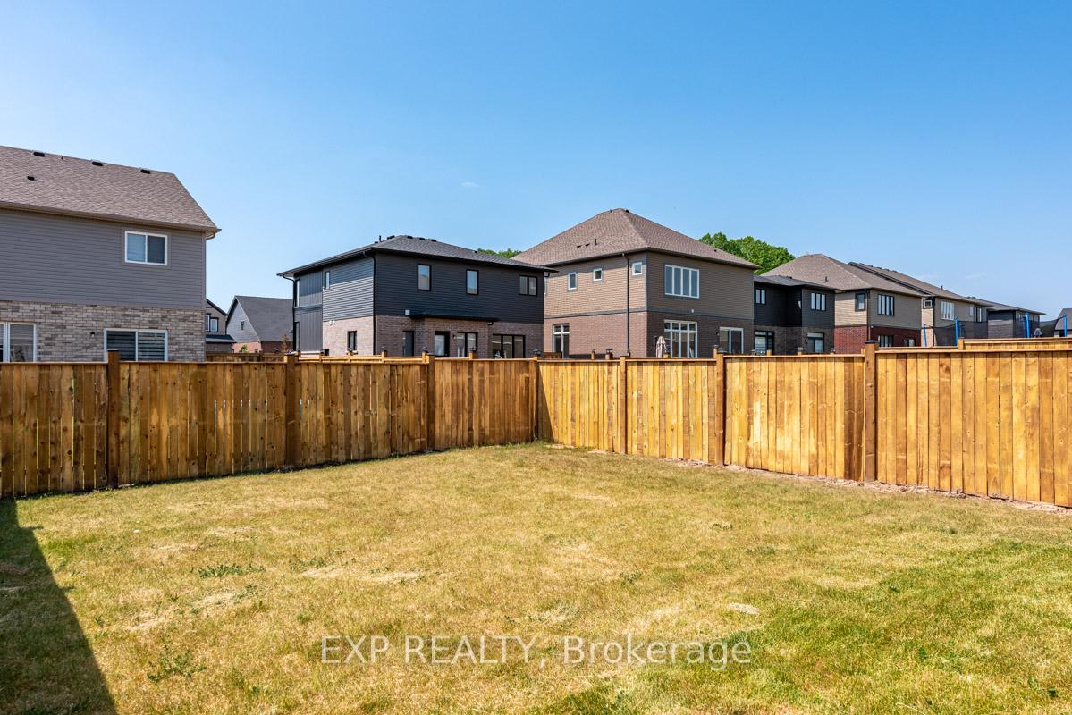 Photo 27 of 30 Lymburner Street, Pelham, Fonthill — HOMEH
