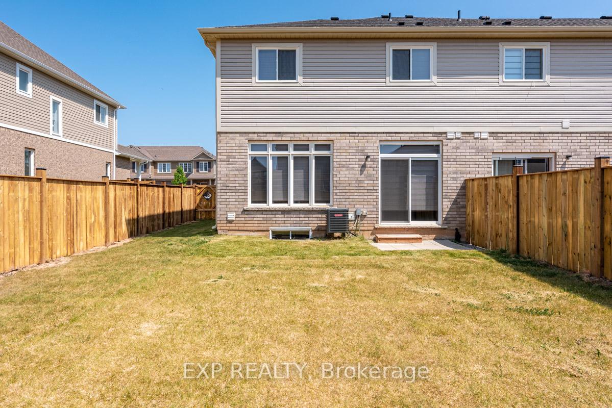 Photo 28 of 30 Lymburner Street, Pelham, Fonthill — HOMEH