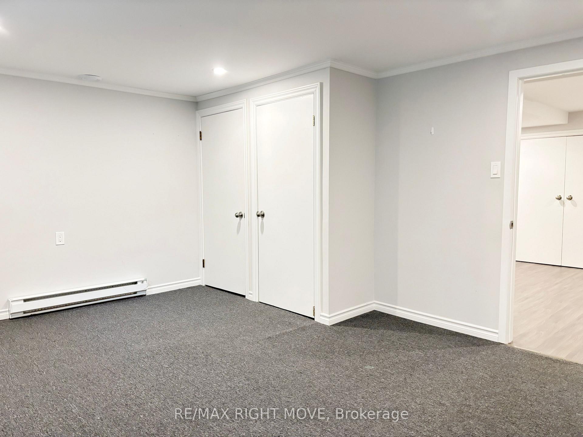 Photo 10 of Unit B, 12 Dalton Crescent, Orillia — HOMEH