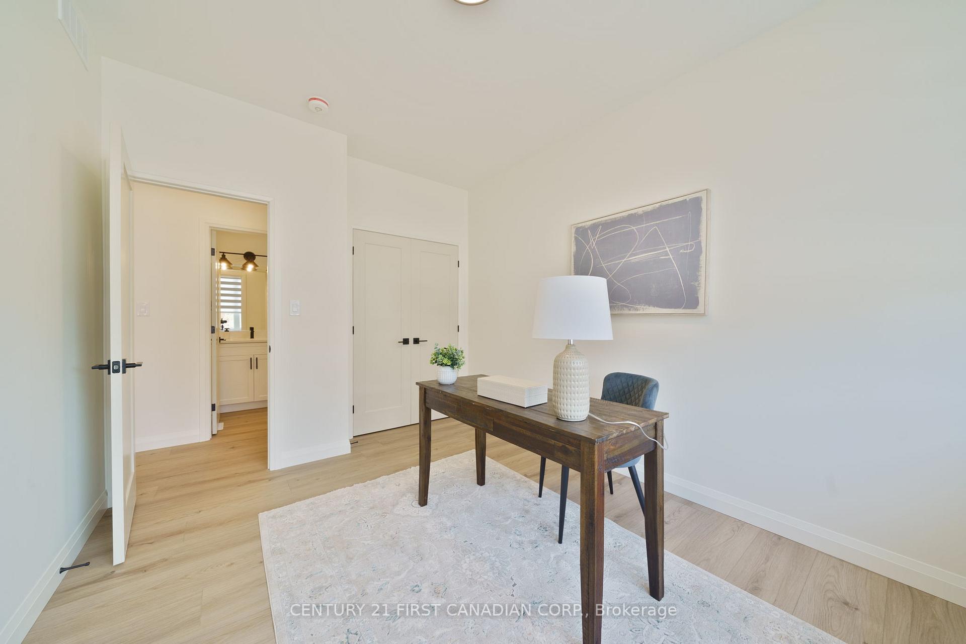 Photo 6 of Unit 7, 32 Postma Crescent, North Middlesex, Alisa Craig — HOMEH