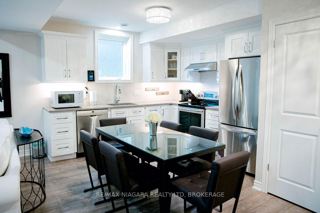 Photo 2 of Unit Lower Level, 24 Abbott Place, Pelham, Fonthill — HOMEH