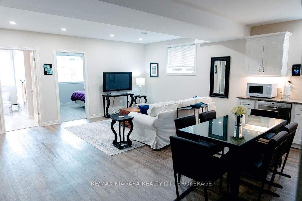 Photo 3 of Unit Lower Level, 24 Abbott Place, Pelham, Fonthill — HOMEH