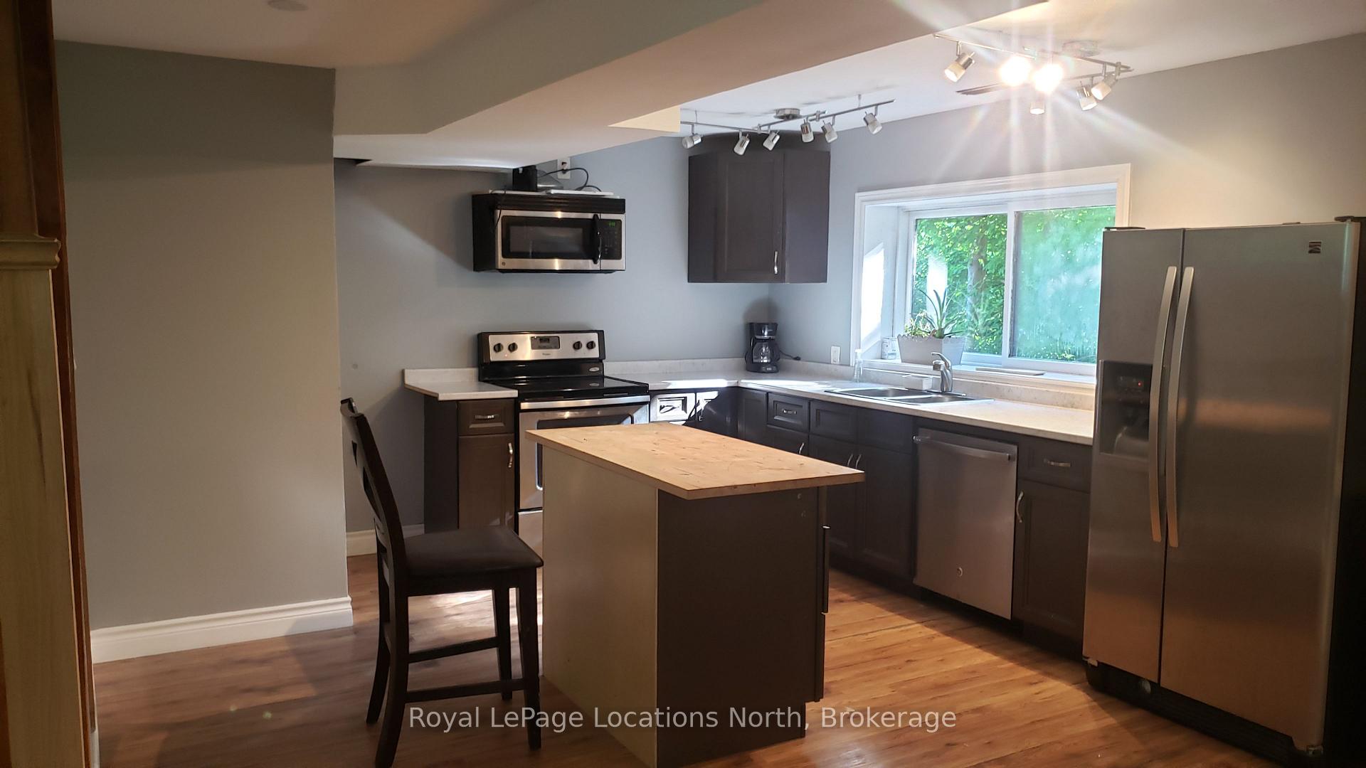 Photo 4 of 8726 9 Highway, New Tecumseth, Tottenham — HOMEH