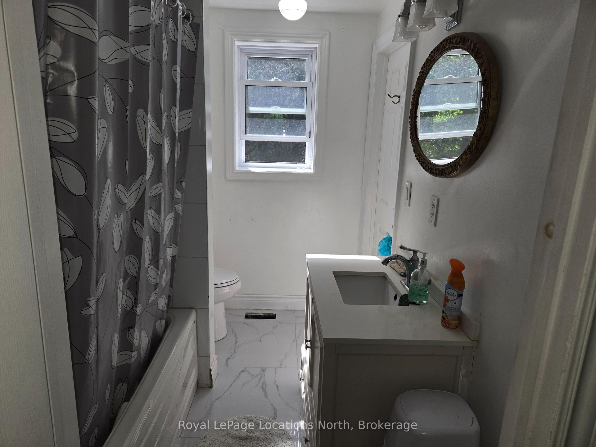 Photo 11 of 8726 9 Highway, New Tecumseth, Tottenham — HOMEH