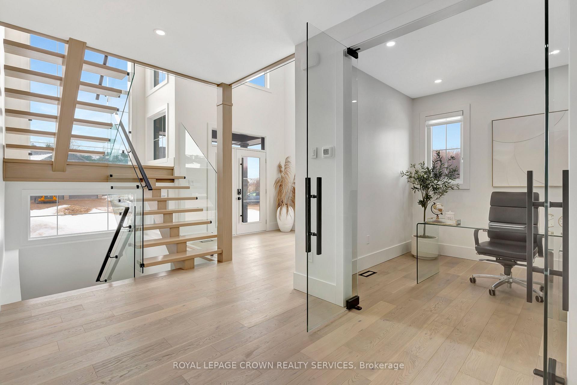 Photo 5 of 50 Avery Place, Perth East, Milverton — HOMEH