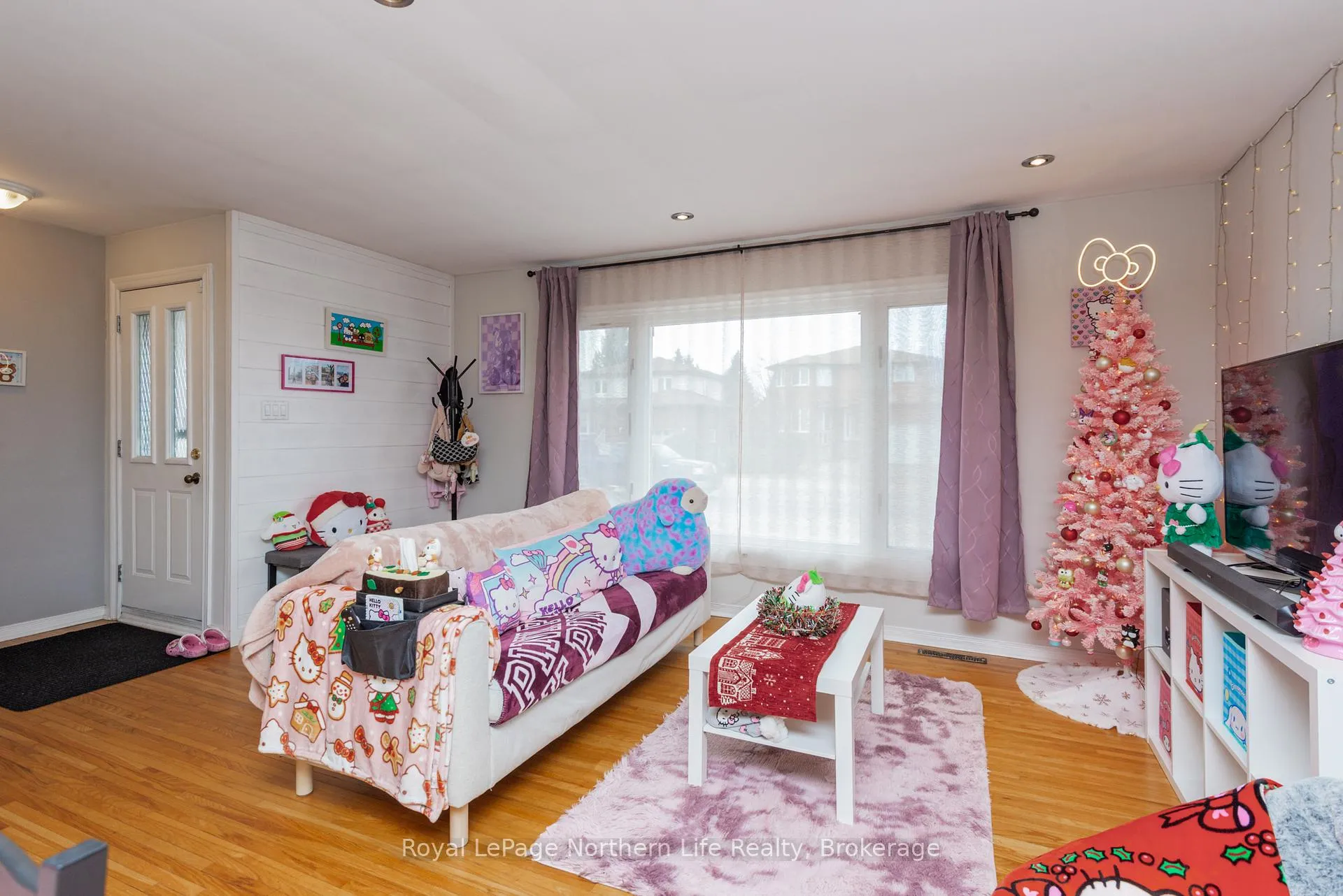 Photo 6 of 764 O'Brien Street, North Bay, Central — HOMEH