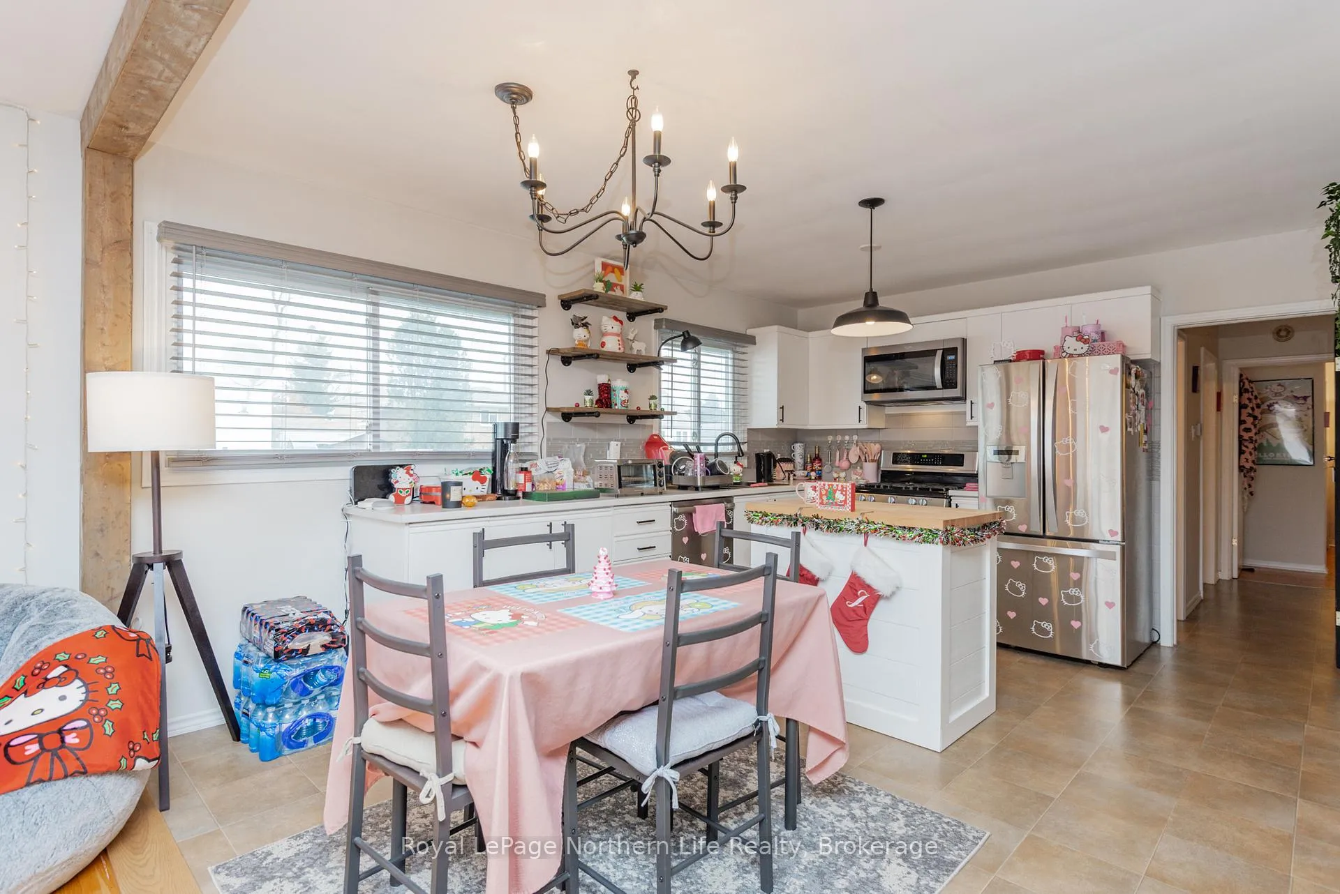 Photo 7 of 764 O'Brien Street, North Bay, Central — HOMEH
