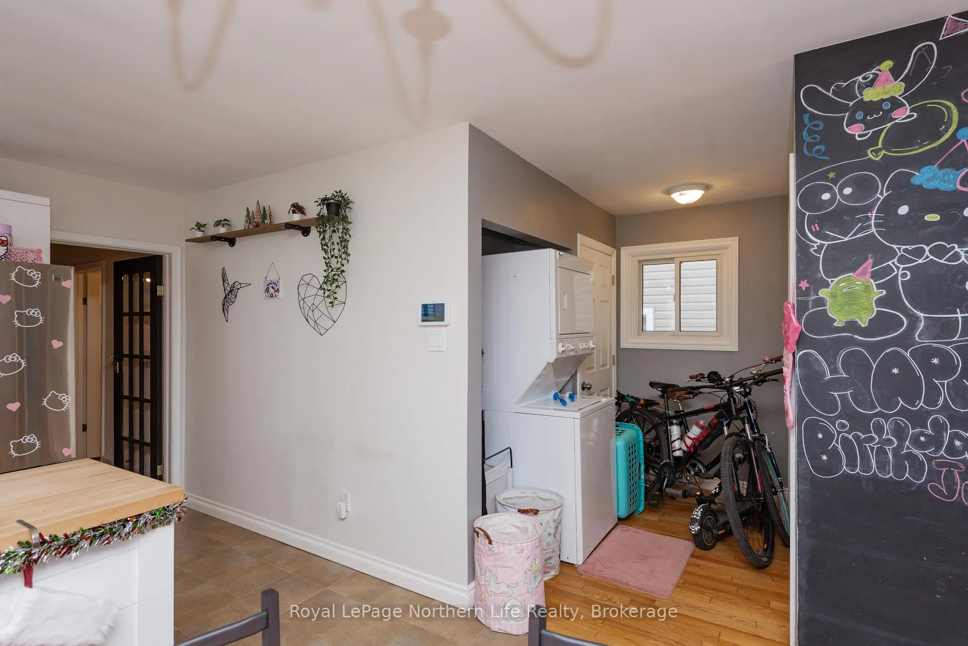 Photo 14 of 764 O'Brien Street, North Bay, Central — HOMEH