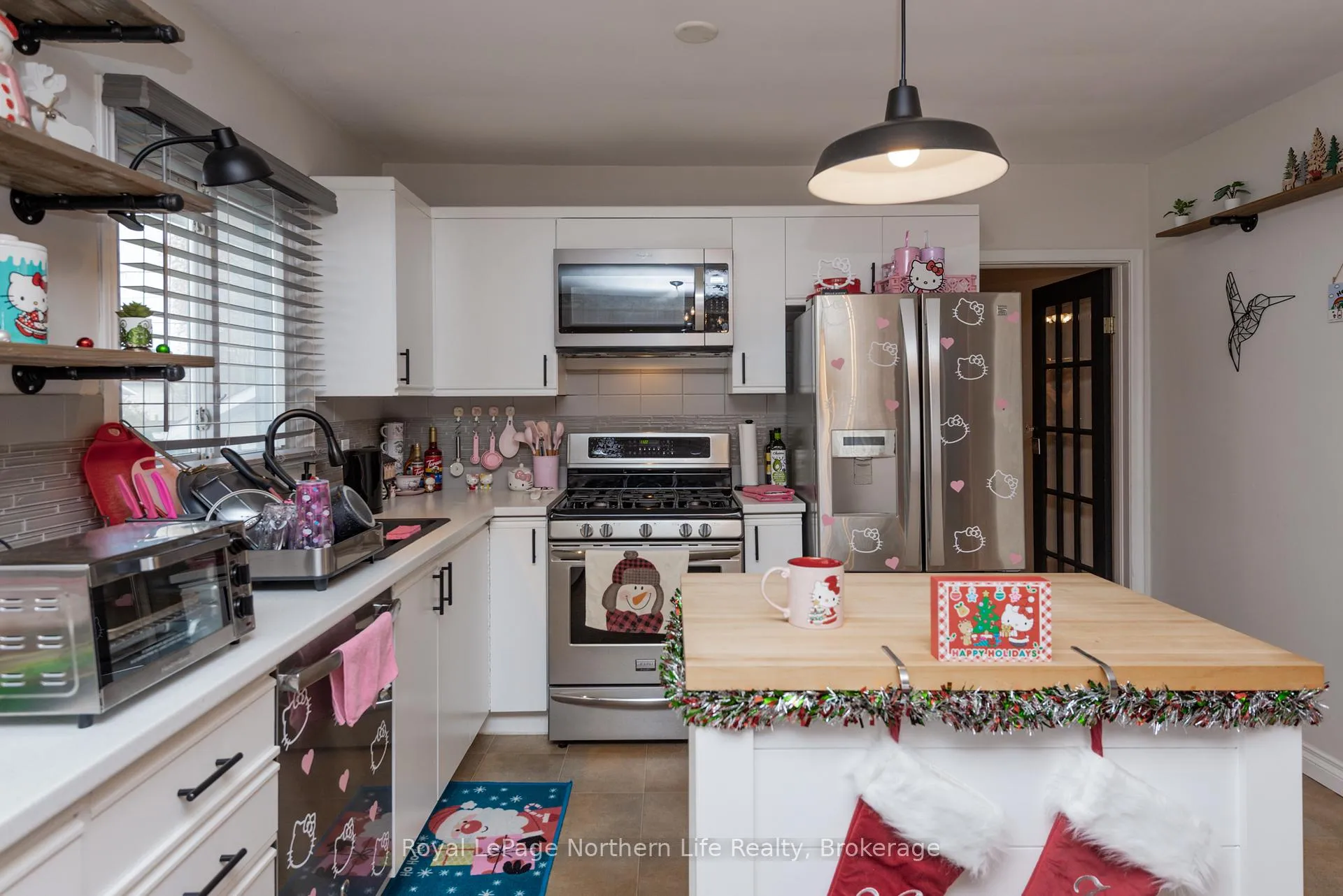 Photo 15 of 764 O'Brien Street, North Bay, Central — HOMEH