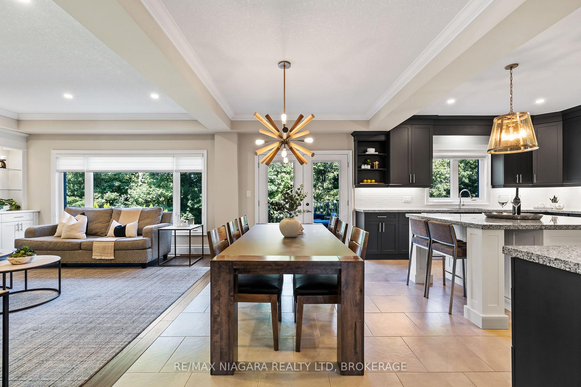Photo 7 of 54 Philmori Boulevard, Pelham, Fonthill — HOMEH