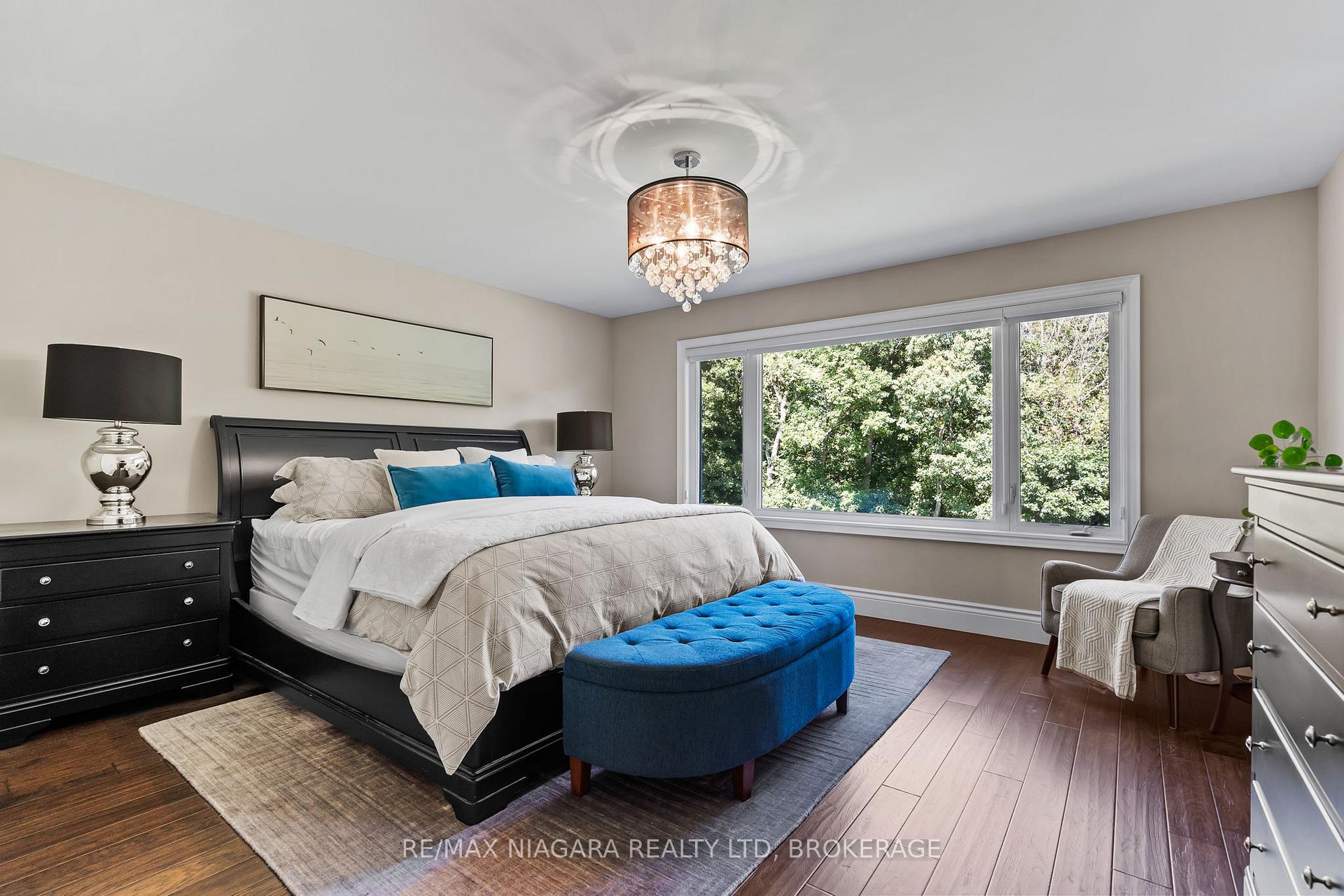 Photo 23 of 54 Philmori Boulevard, Pelham, Fonthill — HOMEH