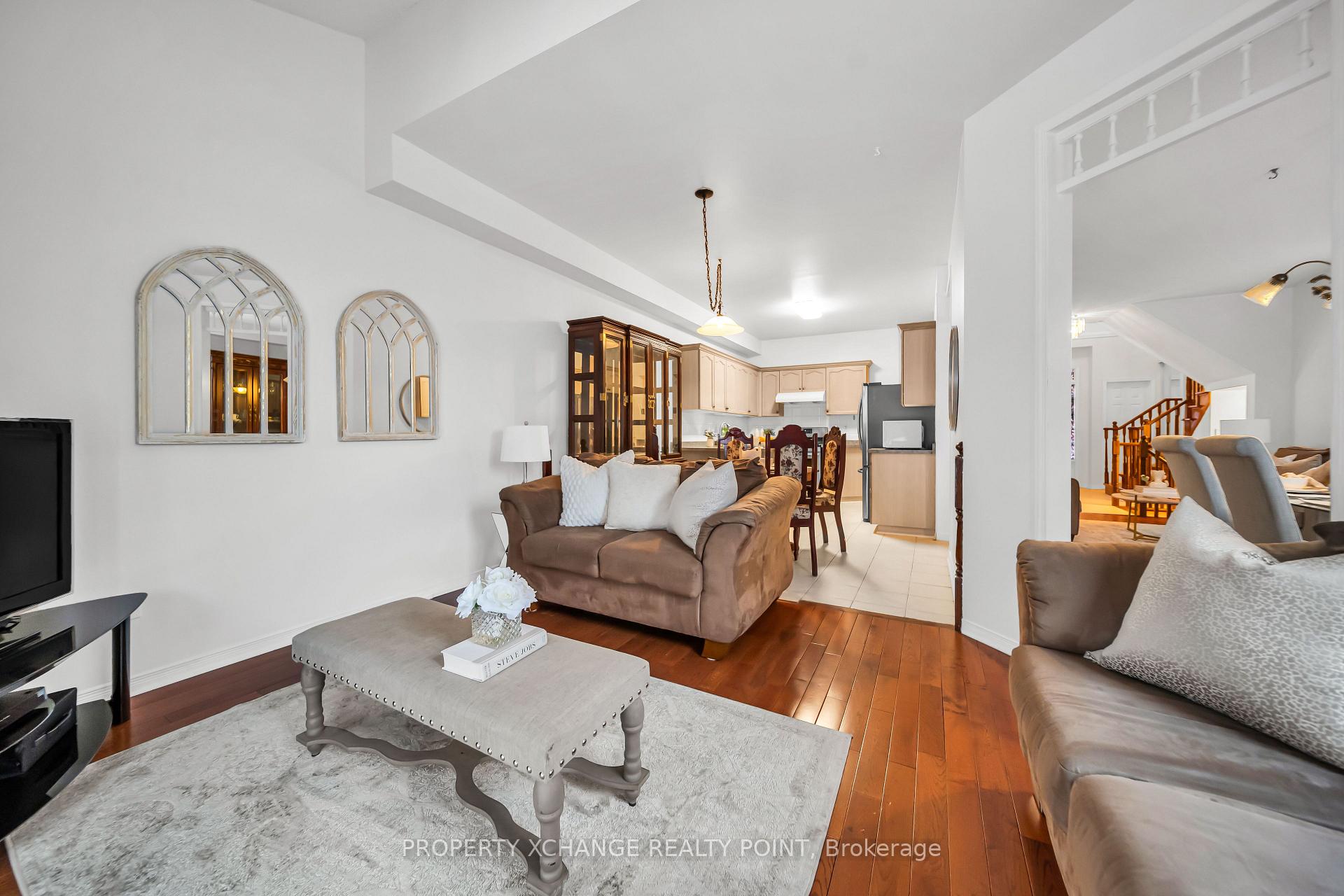 Photo 13 of 1187 Springbank Drive, Oshawa, Pinecrest — HOMEH