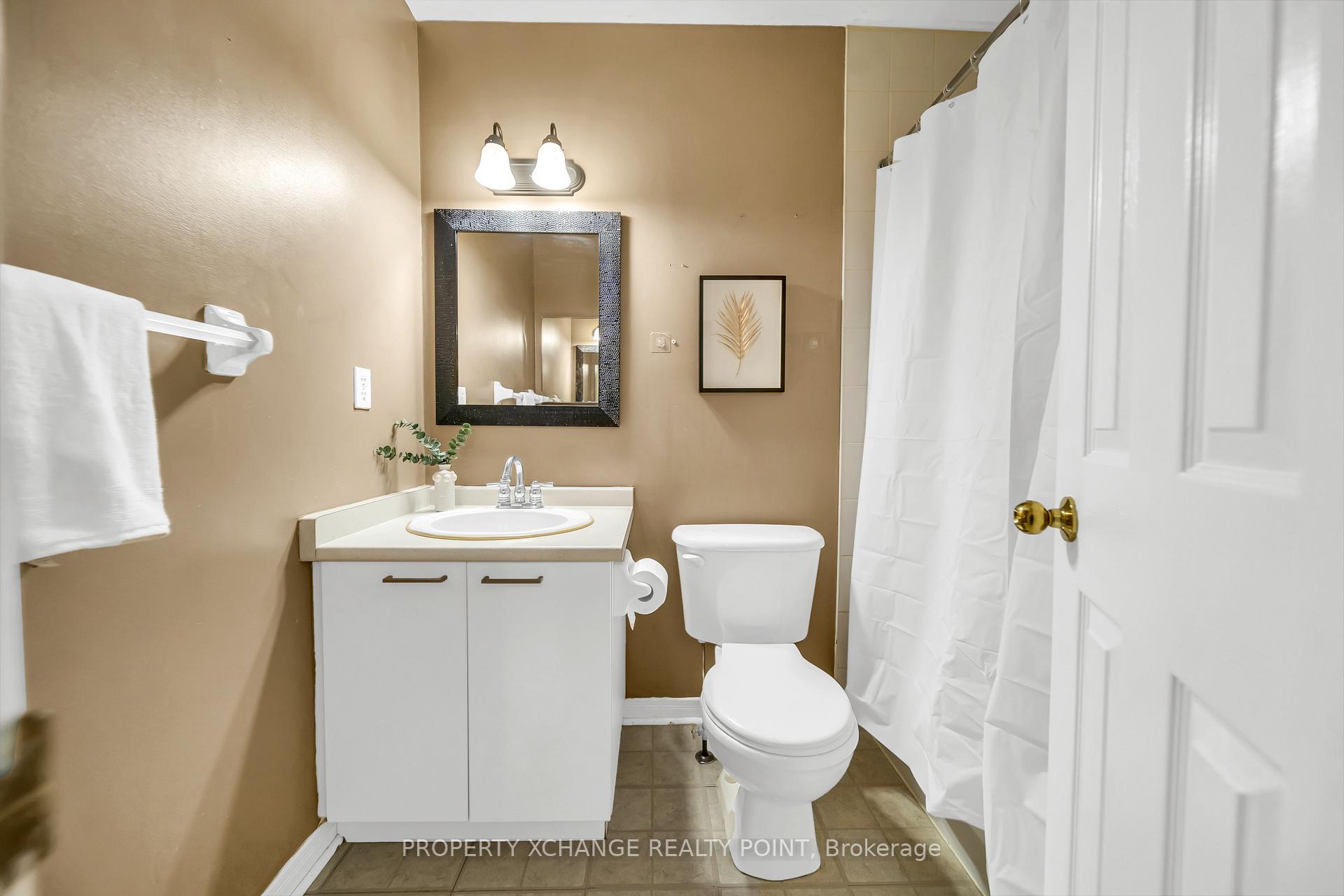 Photo 21 of 1187 Springbank Drive, Oshawa, Pinecrest — HOMEH