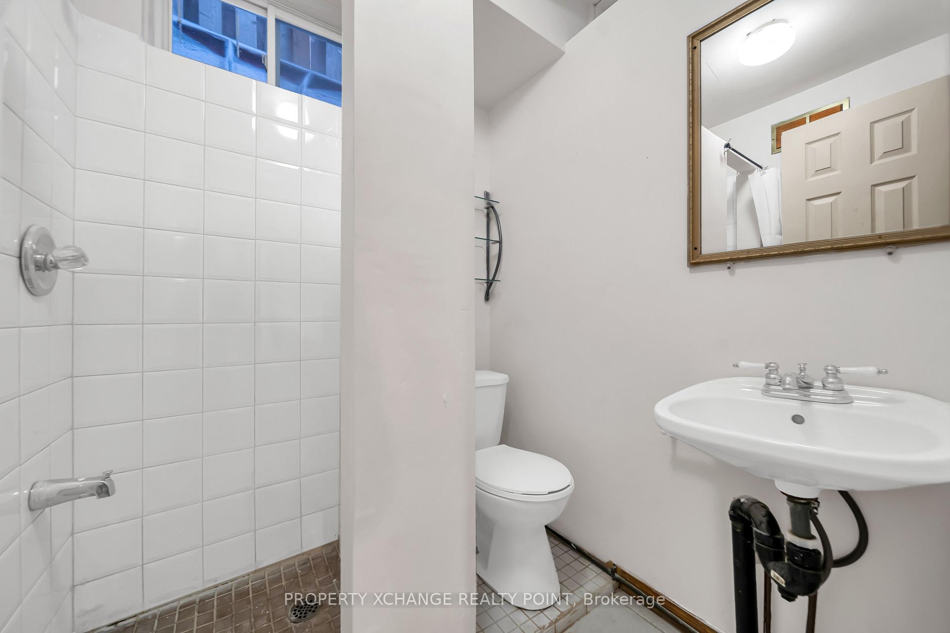 Photo 30 of 1187 Springbank Drive, Oshawa, Pinecrest — HOMEH