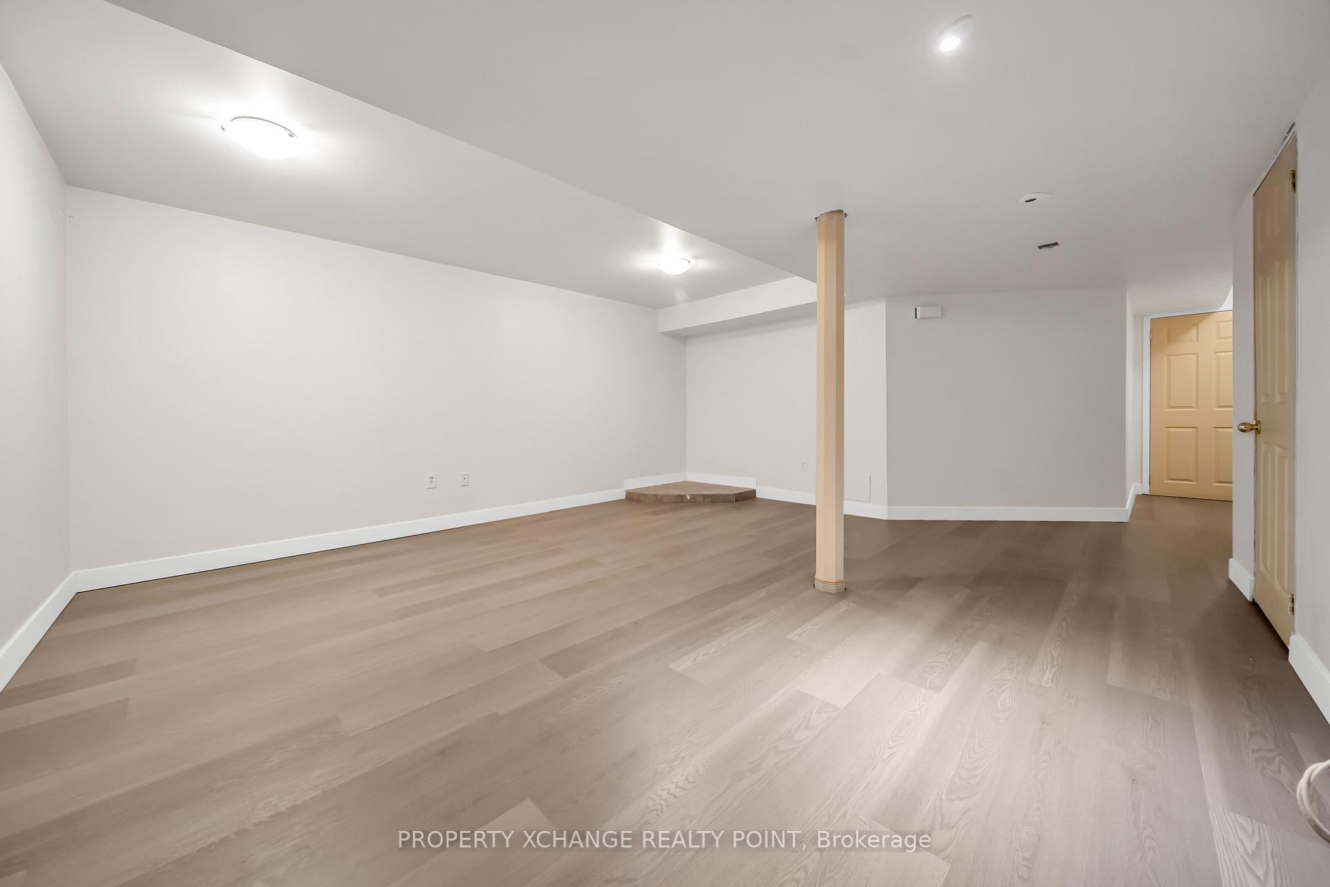 Photo 31 of 1187 Springbank Drive, Oshawa, Pinecrest — HOMEH