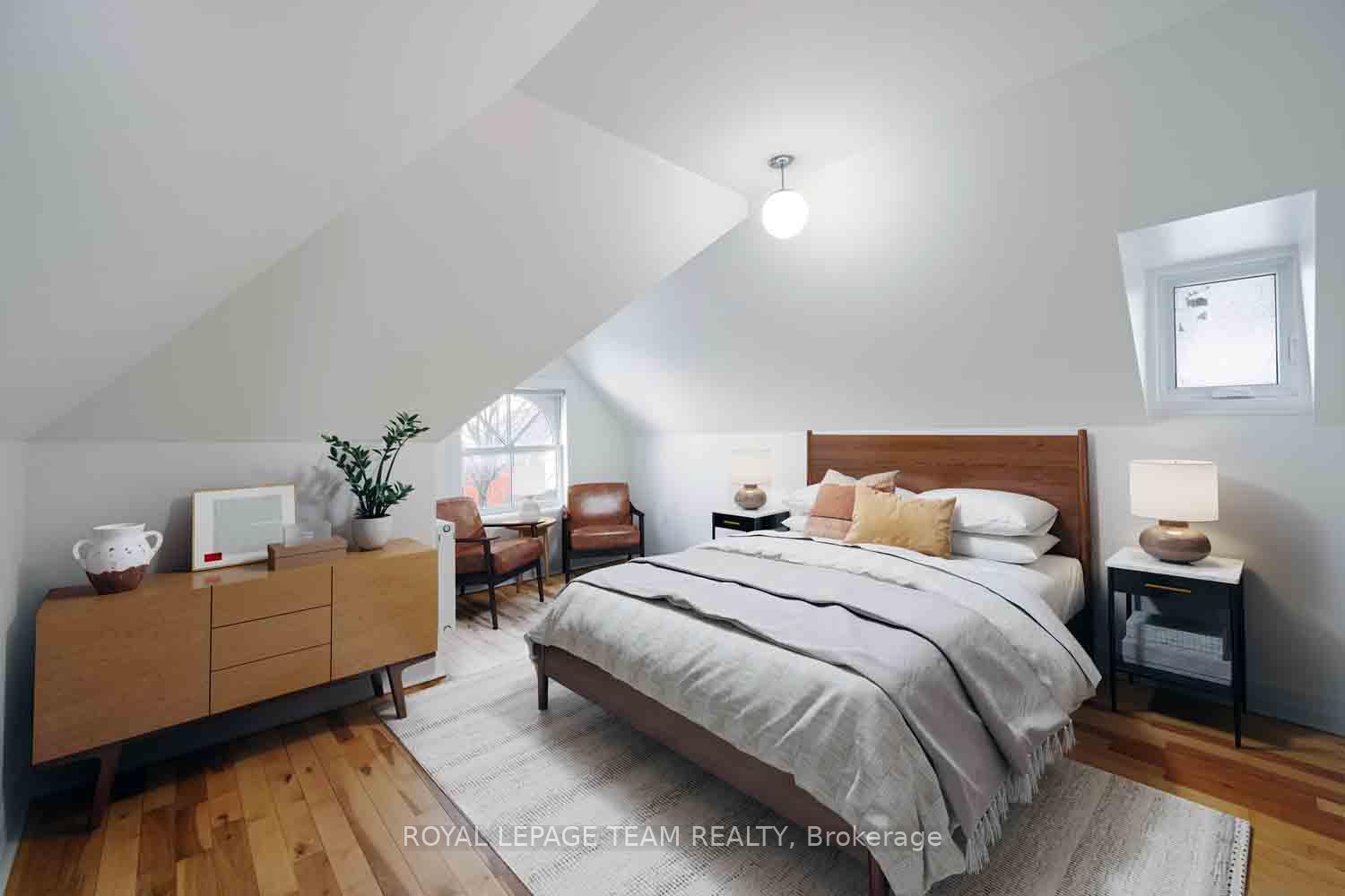 Photo 33 of Unit 2, 72 Maclaren Street, Ottawa, Ottawa Centre/Golden Triangle — HOMEH