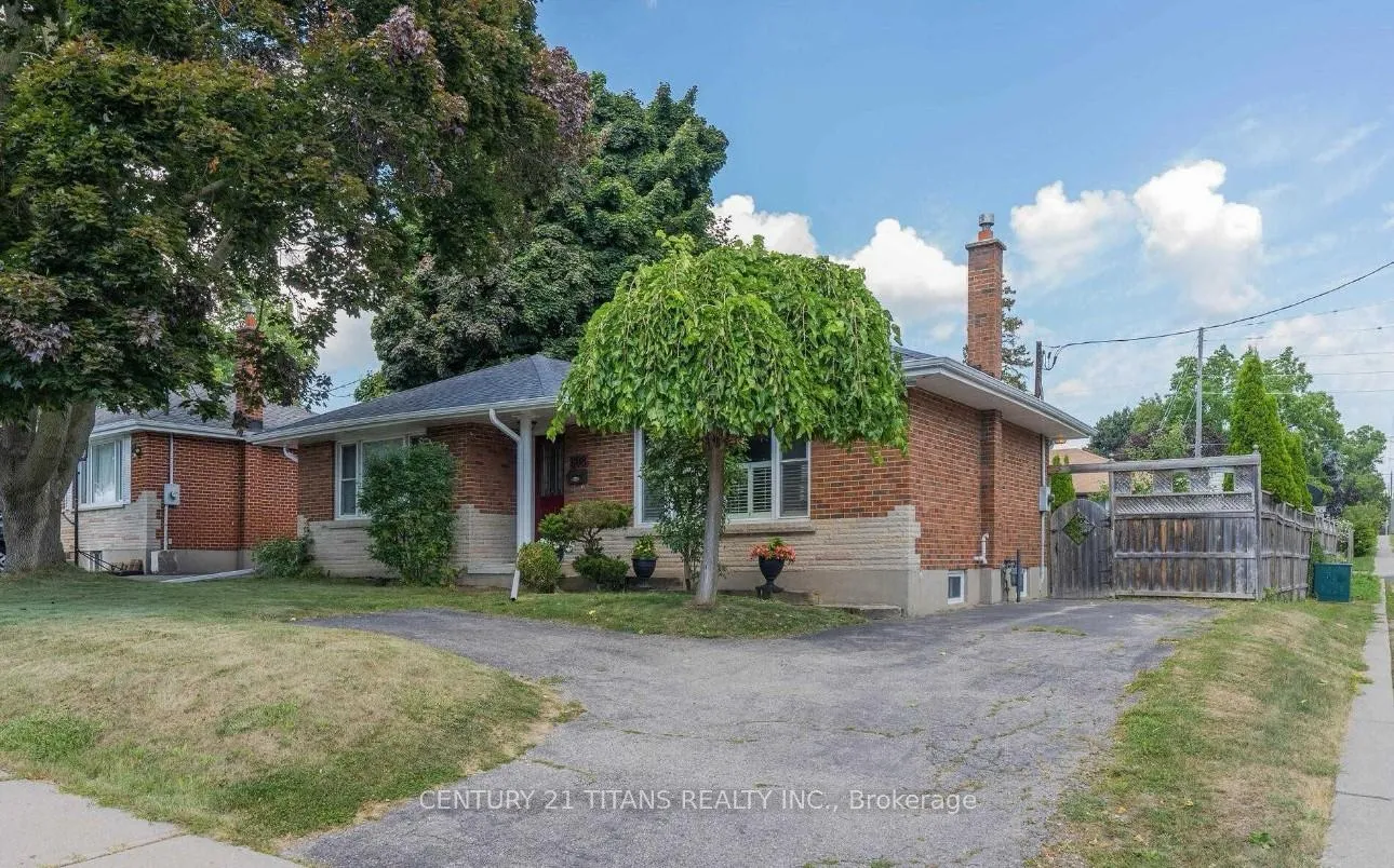 Photo 1 of Unit (Main), 808 Eastglen Drive, Oshawa, Eastdale — HOMEH