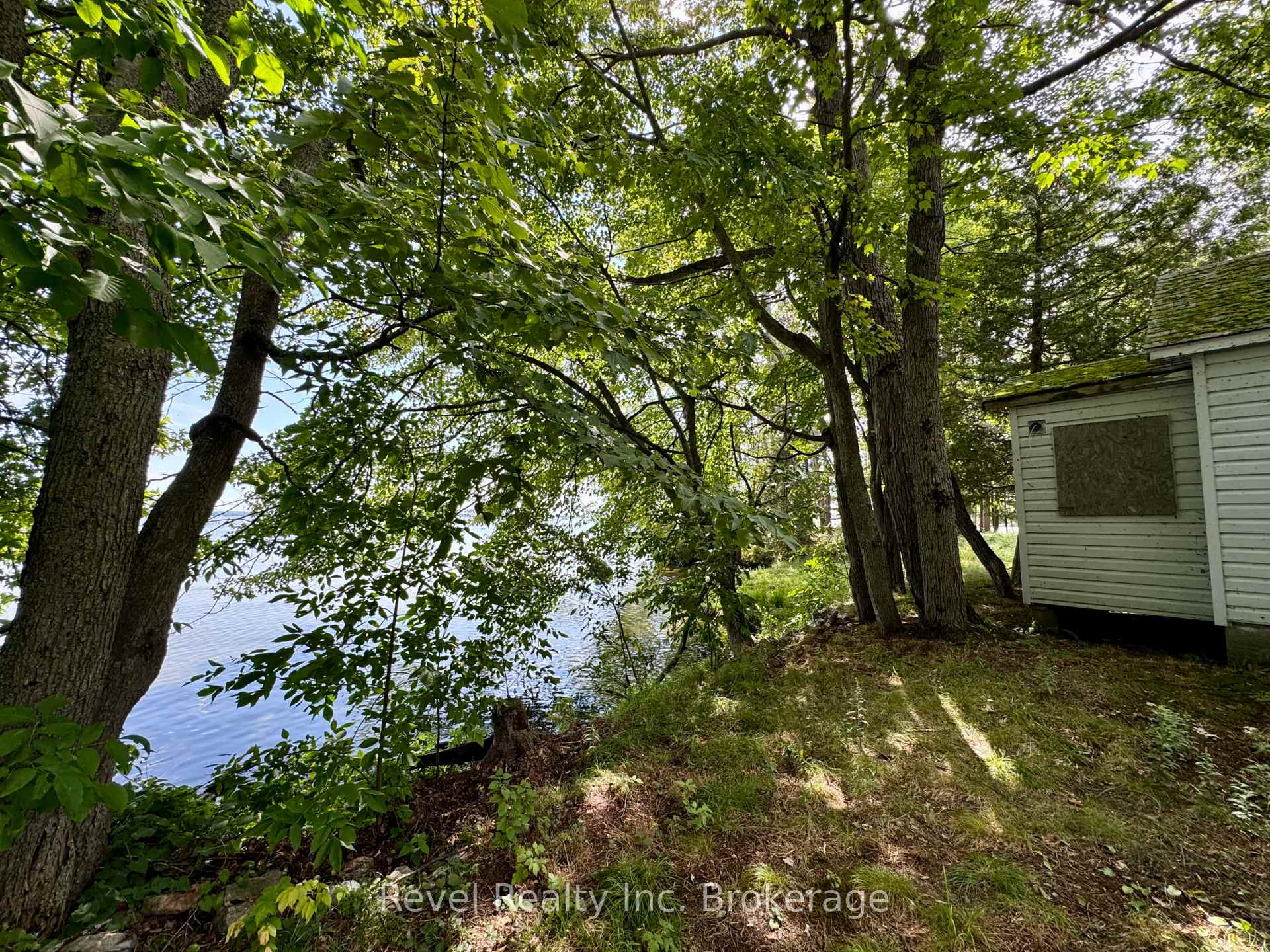 Photo 5 of 20 Mowat Crescent, North Bay, Ferris — HOMEH