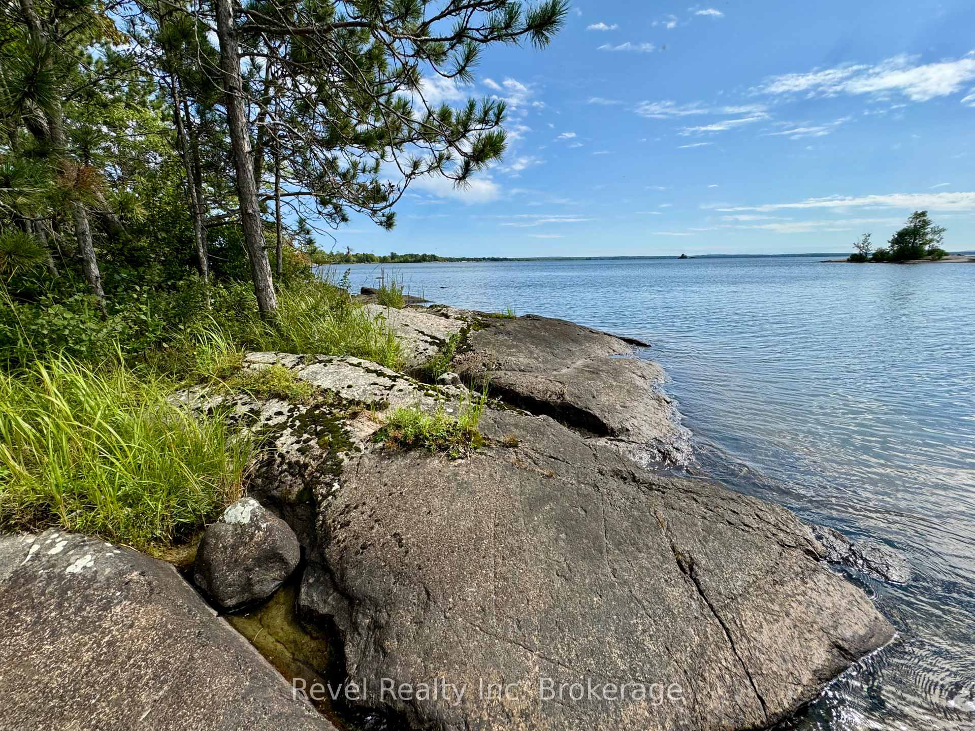 Photo 16 of 20 Mowat Crescent, North Bay, Ferris — HOMEH