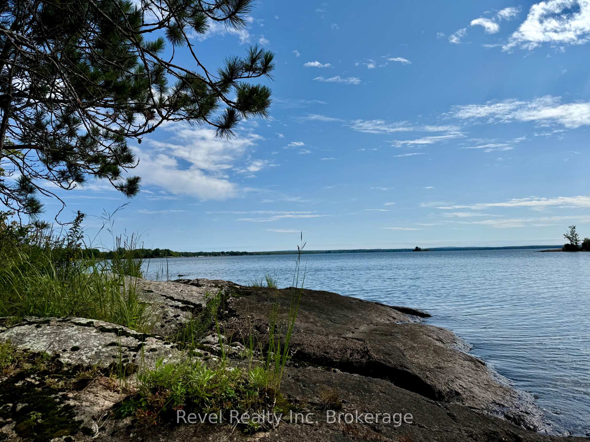 Photo 24 of 20 Mowat Crescent, North Bay, Ferris — HOMEH