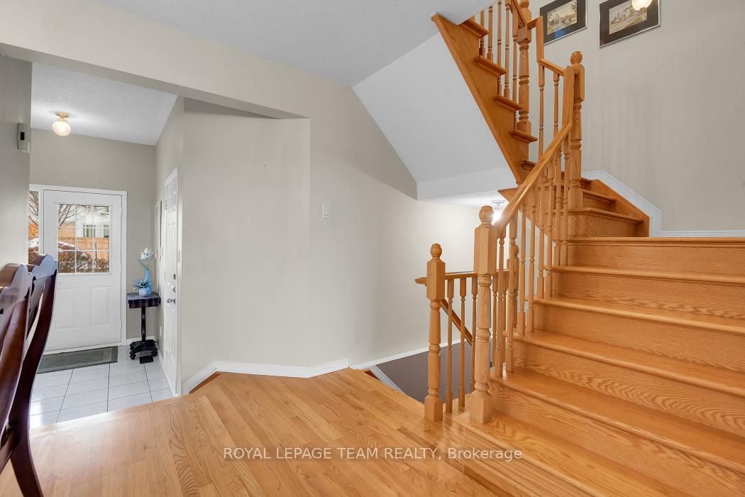 Photo 1 of 1584 Cedar Mills Road, Ottawa, Chateauneuf — HOMEH