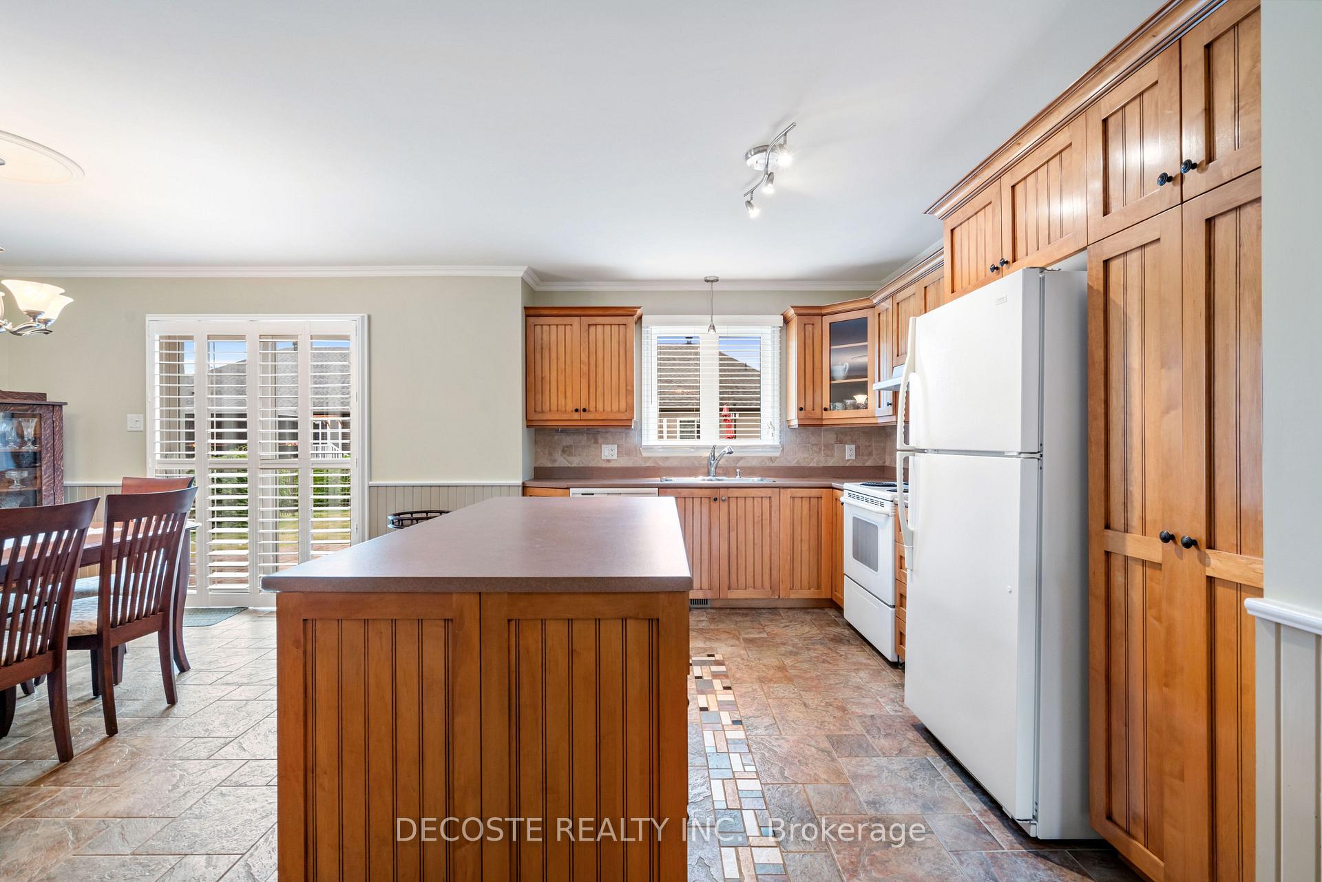 Photo 6 of 119 St George Street E, North Glengarry, Alexandria — HOMEH