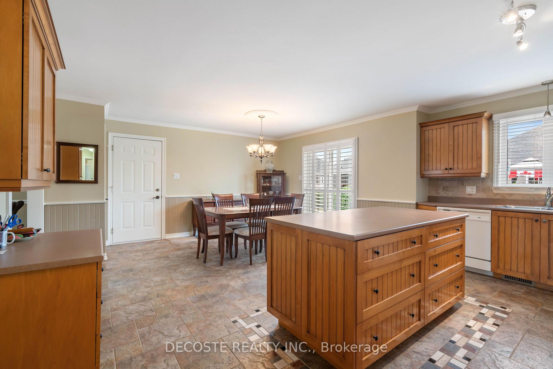 Photo 12 of 119 St George Street E, North Glengarry, Alexandria — HOMEH