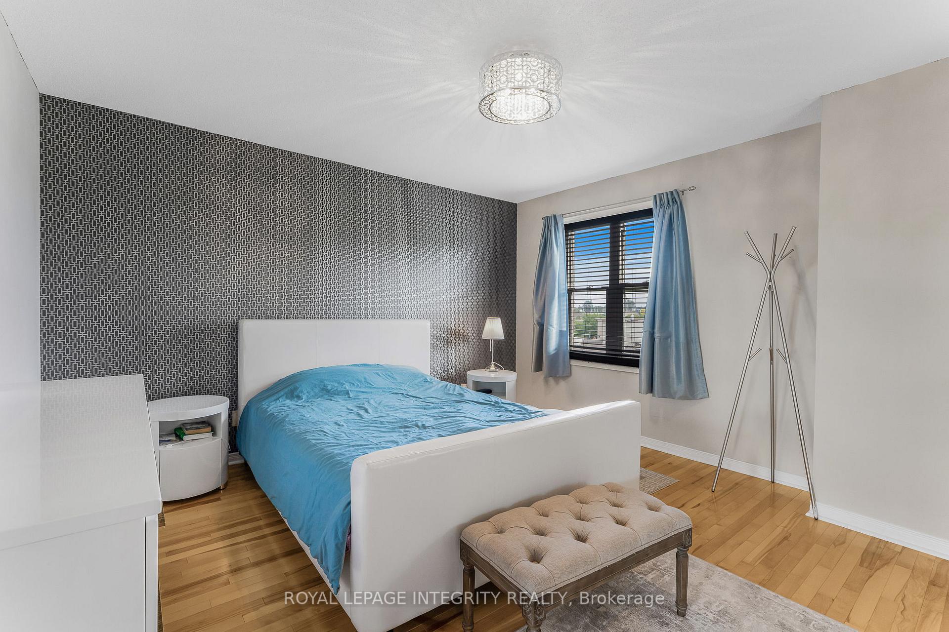 Photo 18 of 111 Arcola Private, Ottawa, Overbrook/Castle Heights — HOMEH