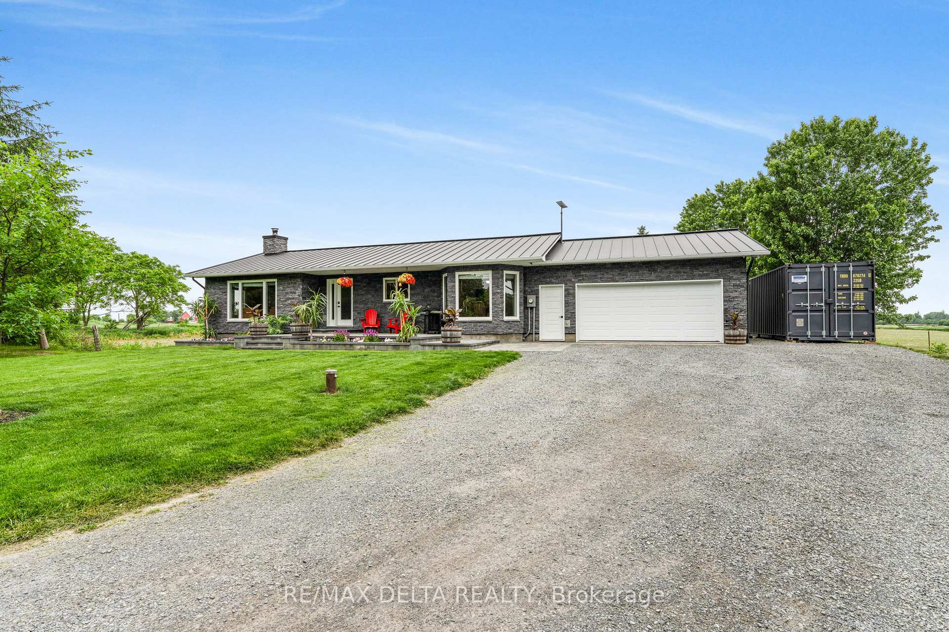 Photo 2 of 12271 County Rd 5, North Dundas, North Dundas (Winchester) Twp — HOMEH