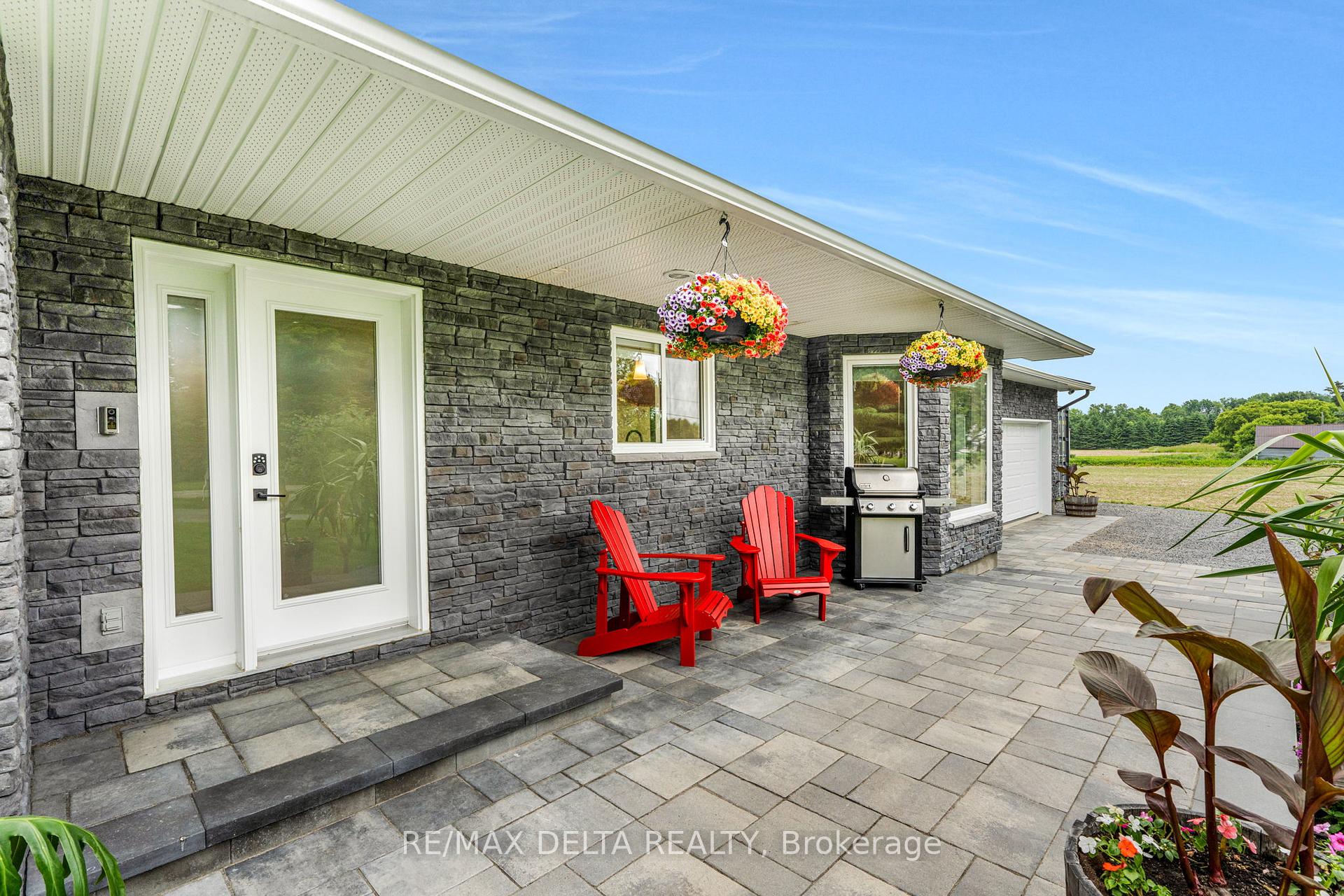 Photo 3 of 12271 County Rd 5, North Dundas, North Dundas (Winchester) Twp — HOMEH