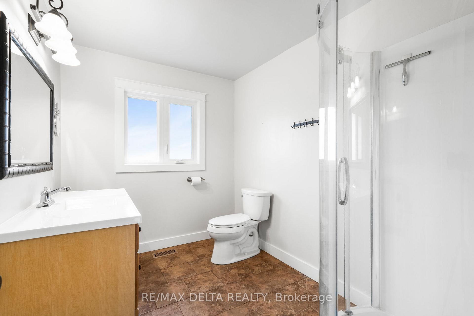 Photo 19 of 12271 County Rd 5, North Dundas, North Dundas (Winchester) Twp — HOMEH
