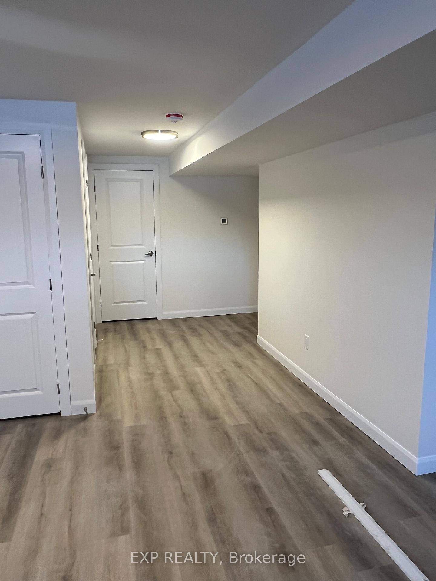 Photo 8 of Unit C, 692 Claude Street, Ottawa, Castle Heights/Rideau High — HOMEH