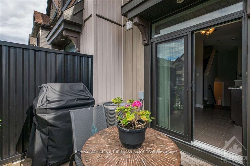 Photo 14 of 327 Citrine Street, Ottawa, Avalon West — HOMEH