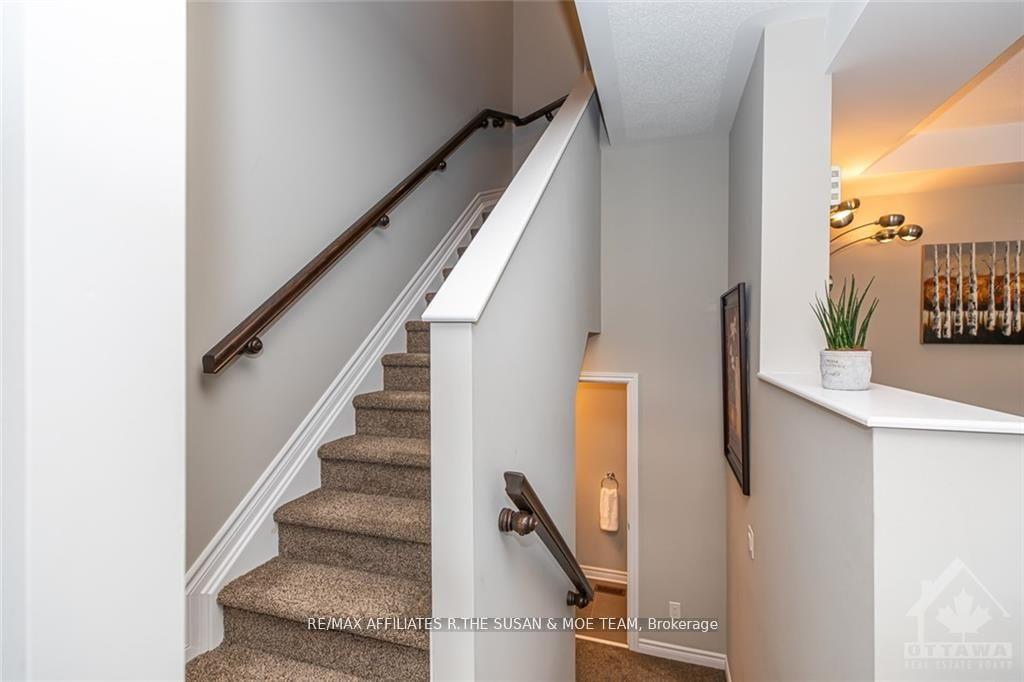 Photo 16 of 327 Citrine Street, Ottawa, Avalon West — HOMEH