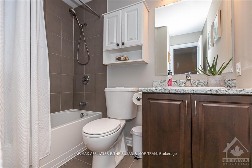 Photo 24 of 327 Citrine Street, Ottawa, Avalon West — HOMEH