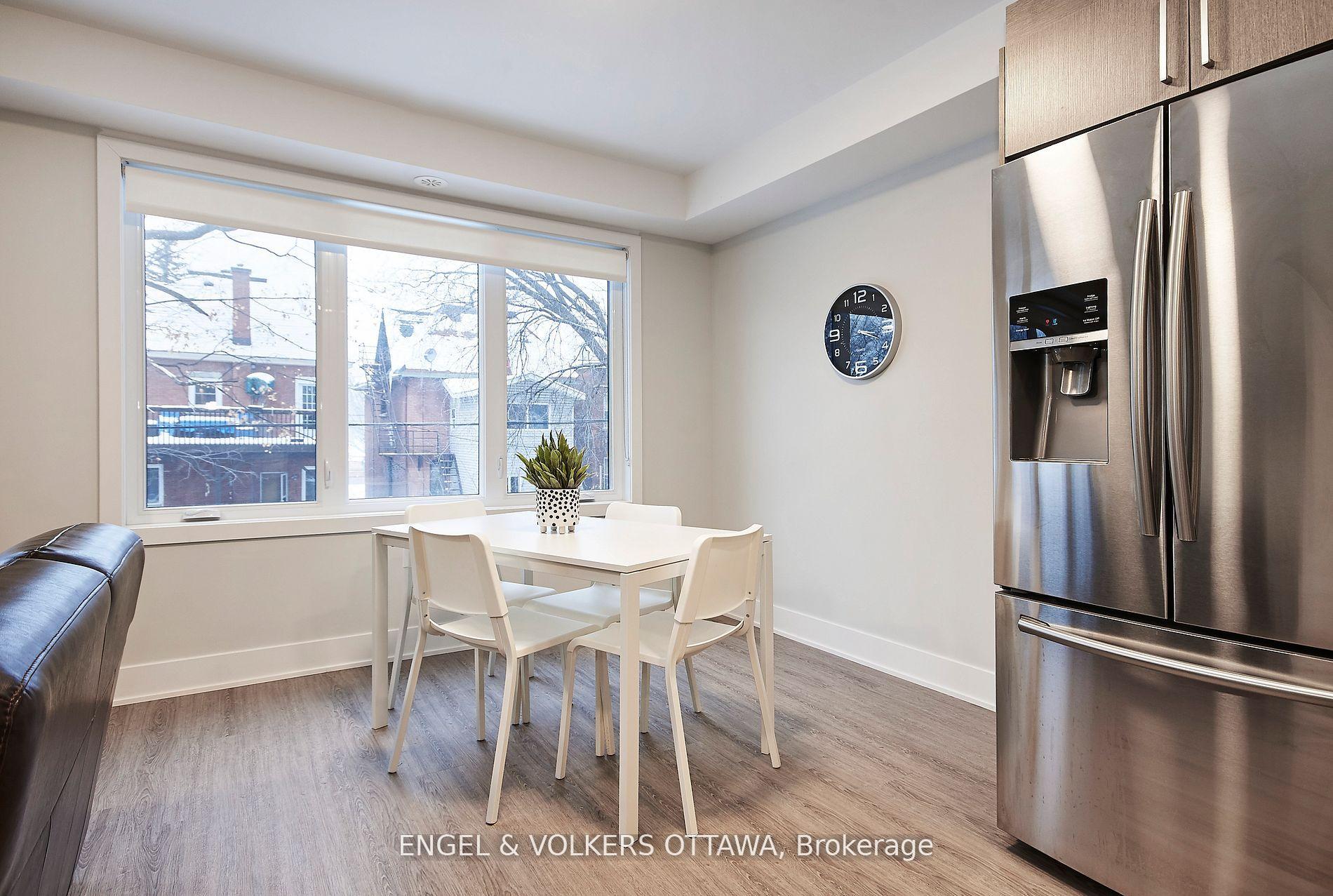 Photo 4 of Unit 2, 569 Mcleod Street, Ottawa, Ottawa Centre — HOMEH