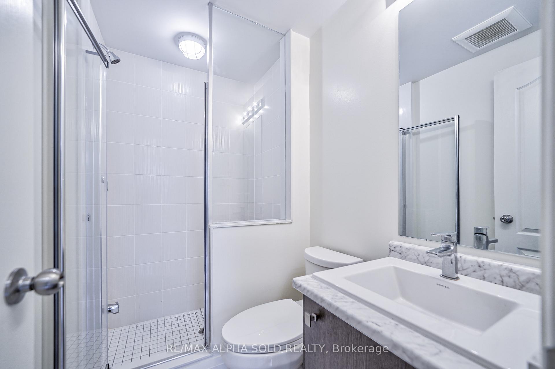 Photo 11 of 10 Teasel Way, Markham, Unionville — HOMEH