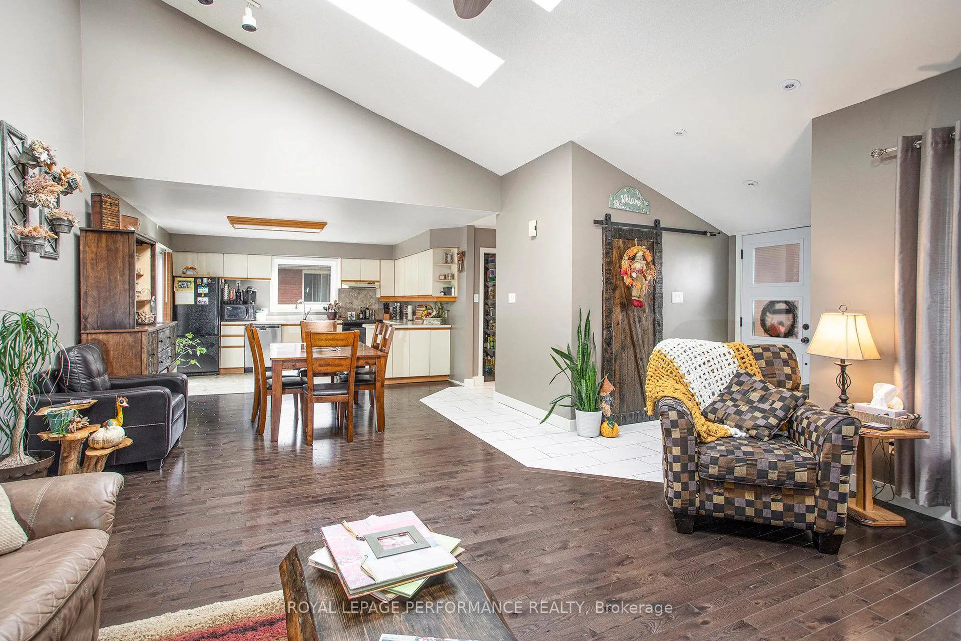 Photo 8 of 2141 Boyer Road, Ottawa, Chateauneuf — HOMEH