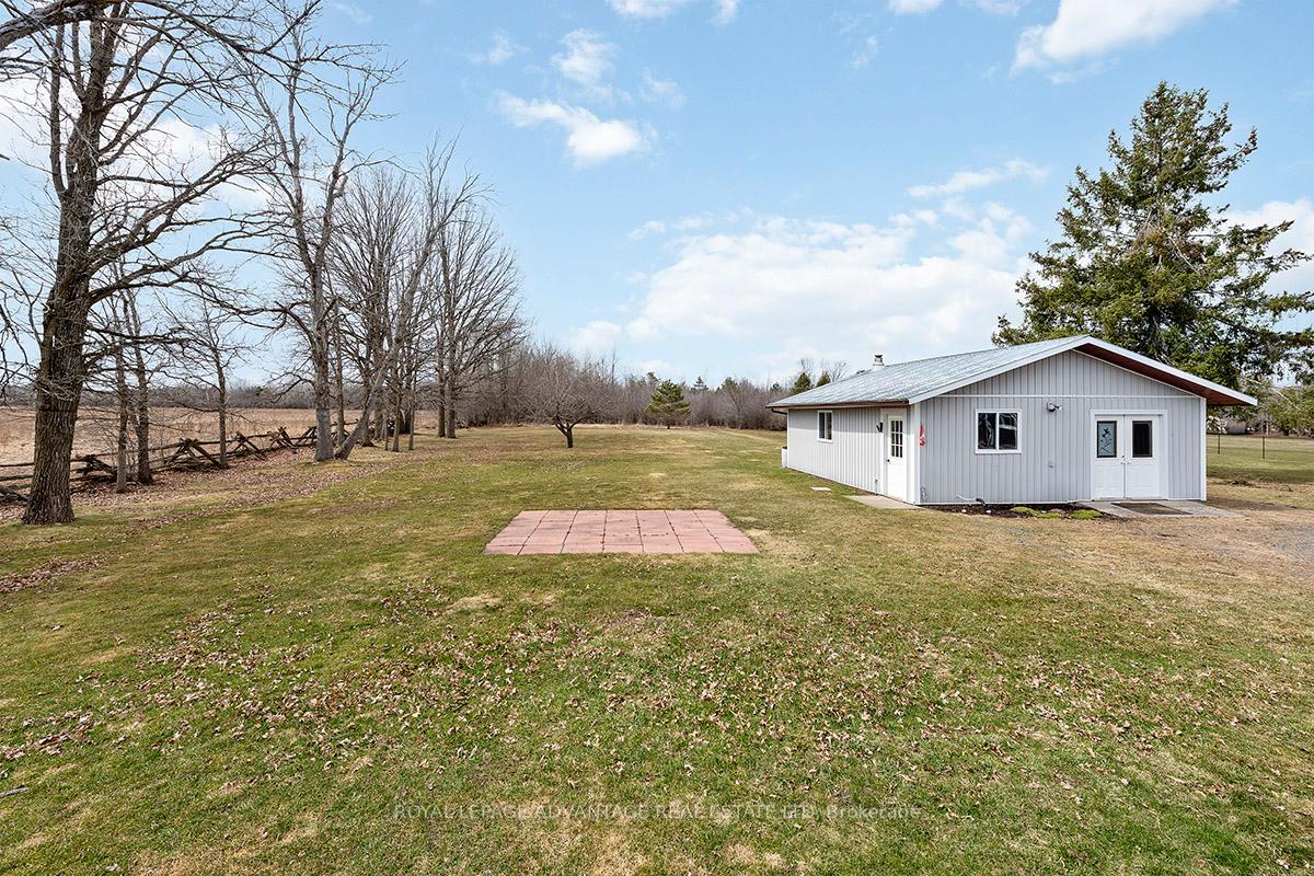 Photo 4 of 2925 Rideau Ferry Road, Perth — HOMEH