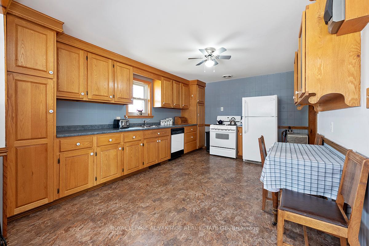 Photo 12 of 2925 Rideau Ferry Road, Perth — HOMEH