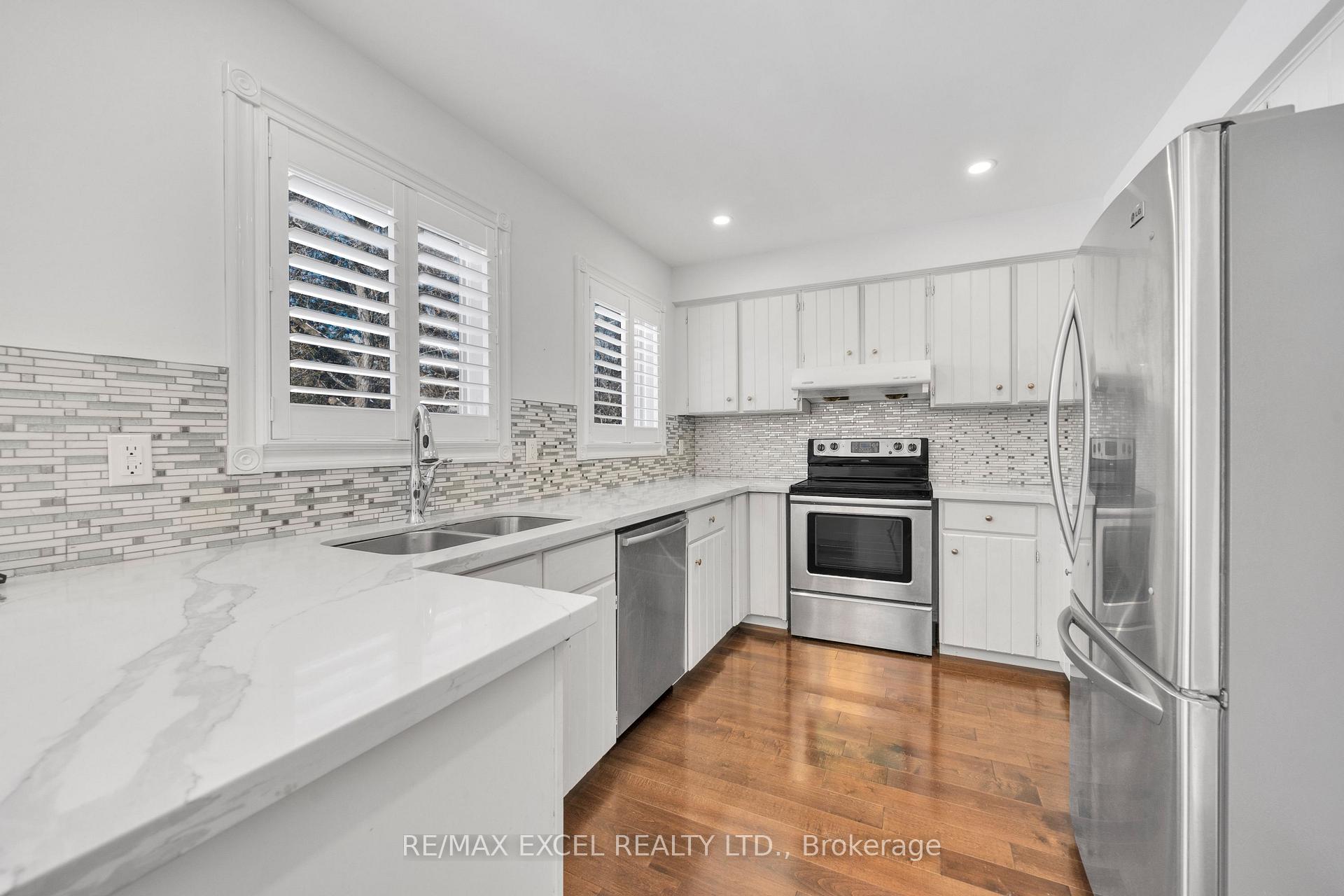 Photo 11 of 22 The Bridle Trail, Markham, Unionville — HOMEH