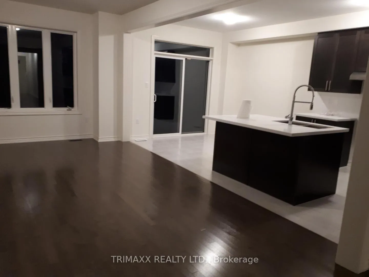 Photo 4 of 2080 Coppermine Street, Oshawa, Kedron — HOMEH