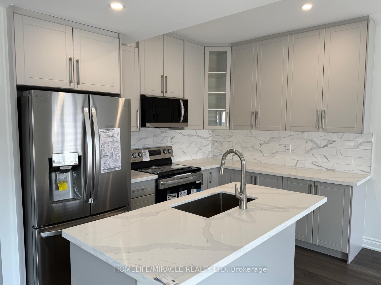 Photo 11 of 4619 Second Avenue, Niagara Falls, Cherrywood — HOMEH