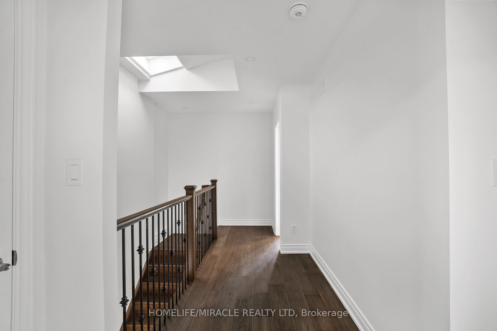 Photo 13 of 4619 Second Avenue, Niagara Falls, Cherrywood — HOMEH