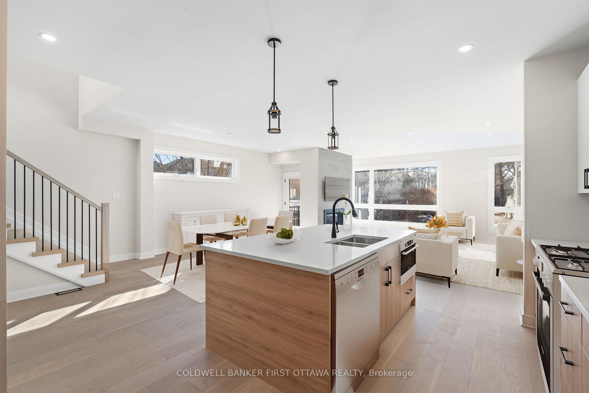 Photo 15 of Unit A, 279 Enclave Walk, Ottawa, Mer Bleue/Bradley Estates/Anderson Park — HOMEH
